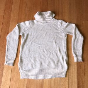 Medium Forever21 Cream Turtleneck Sweater